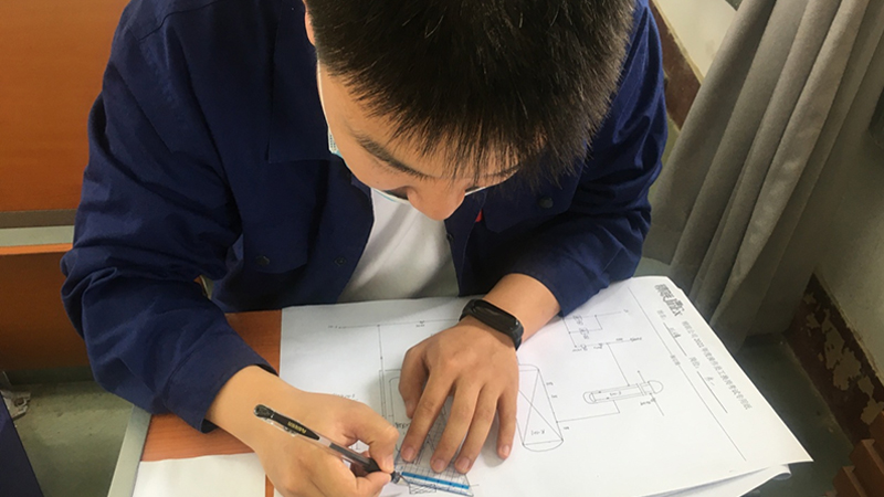 打破常規(guī)，迎來新變革